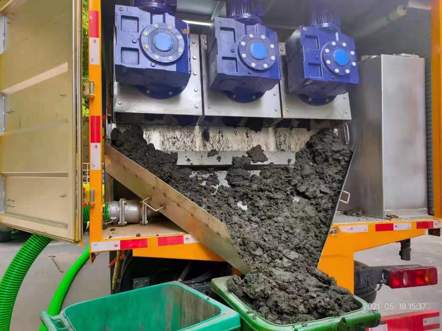 小金化粪池清掏城市维护站-泥浆净化干湿分离处理